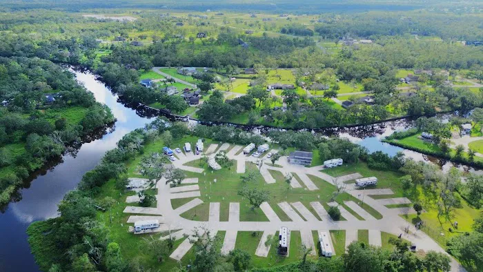 Bayou Oaks RV Park by QRV Picture 8
