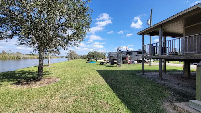 On The Bayou RV Park Picture 8
