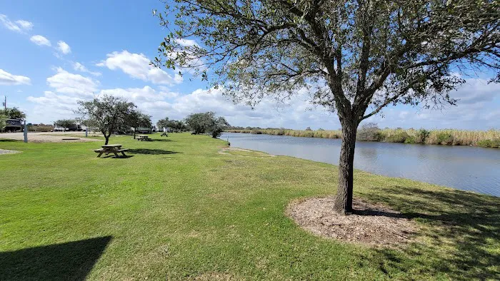 On The Bayou RV Park Picture 10