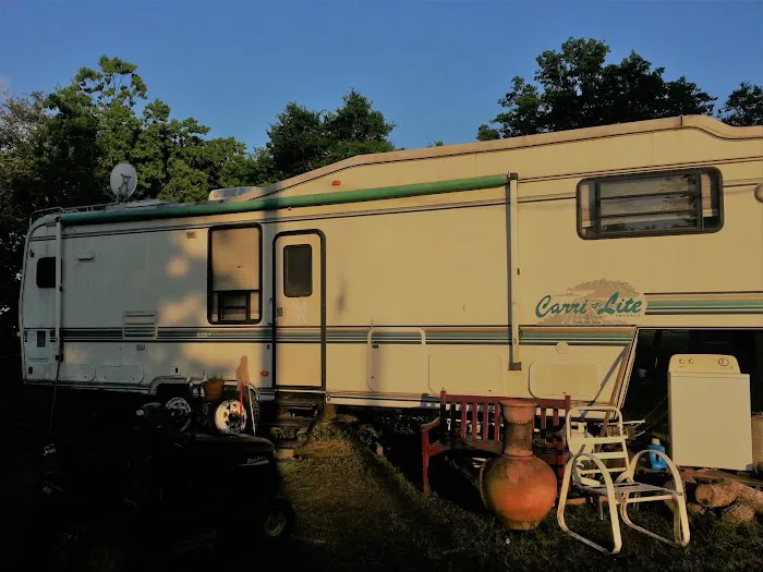 Chocolate Springs RV & Mobile Home Park Picture 2
