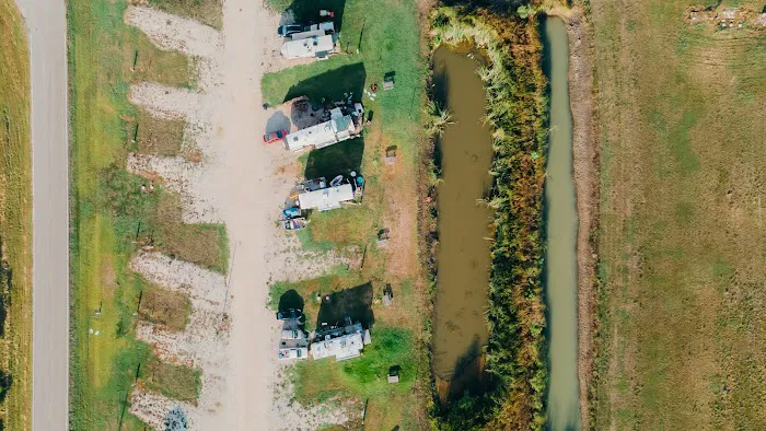 Bastrop Bayou RV Park Picture 9
