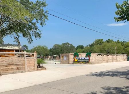 Palm RV Park Campground & Cabin Rental