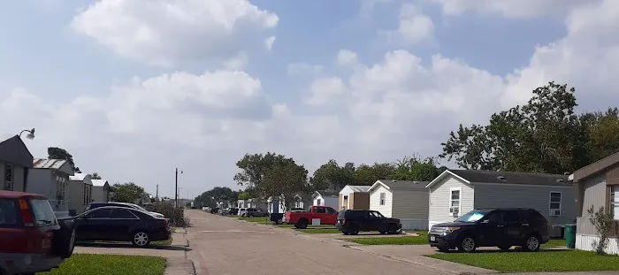 Wichita Mobile Home Park Picture 1