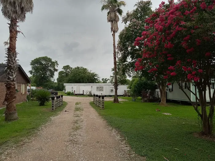 SHADY OAKS MOBILE HOME PARK LLC Picture 3