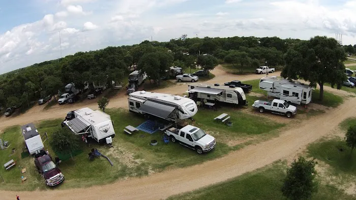 Splashway Campground Picture 10