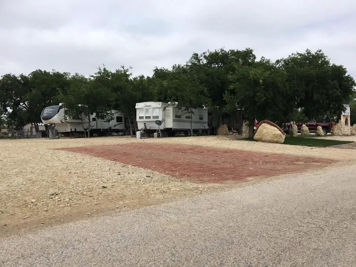 Big Rock RV Park Picture 3