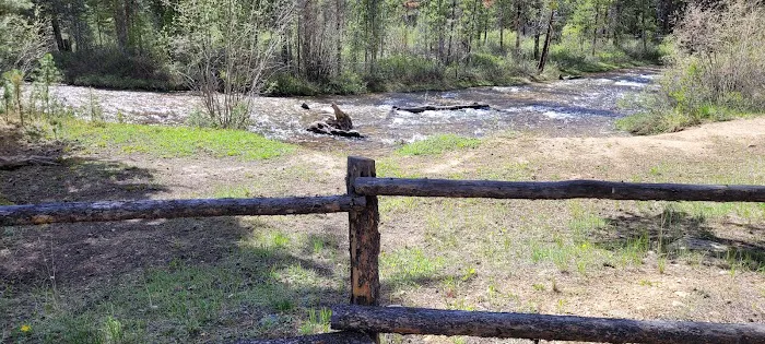 Halfmoon East Campground Picture 1