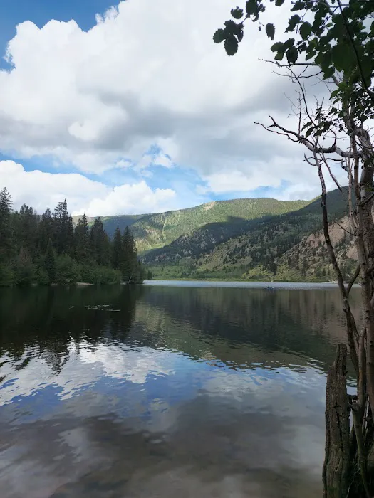 Cottonwood Lake Picnic Area Picture 5