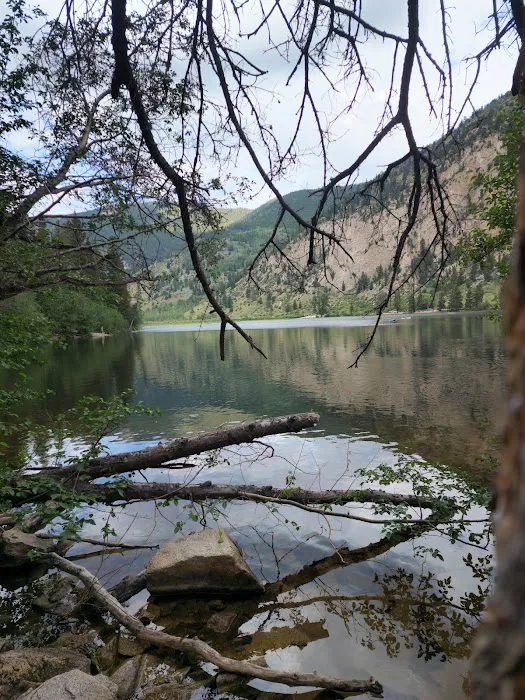 Cottonwood Lake Picnic Area Picture 8