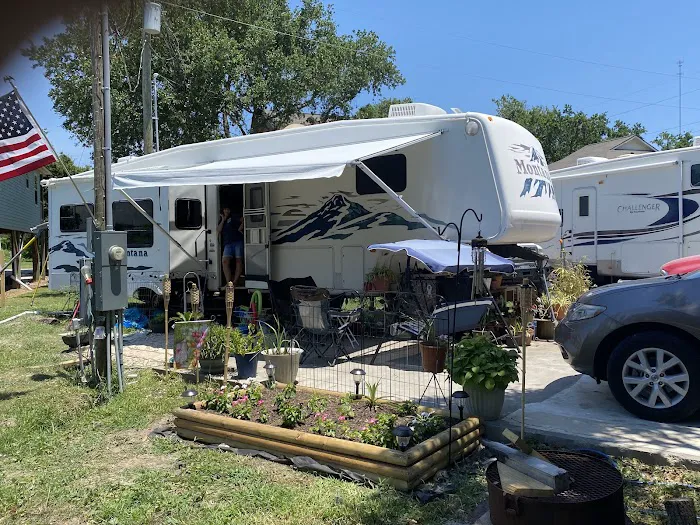 P & D RV Park Picture 6