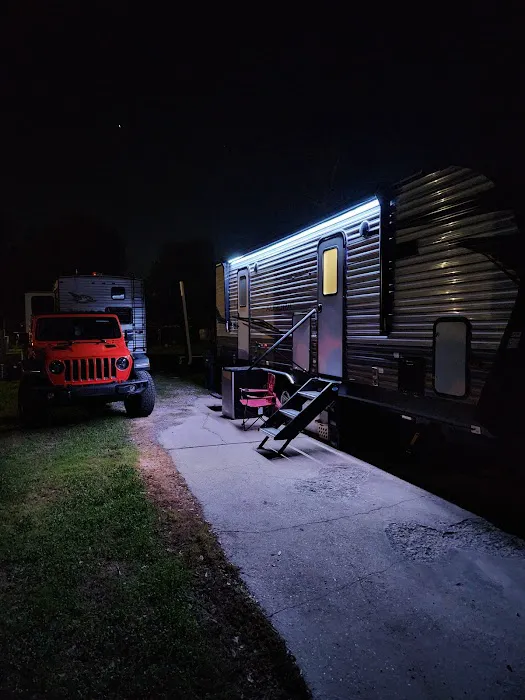 P & D RV Park Picture 1