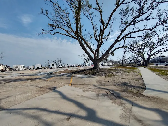 Cameron Prairie RV Park Picture 8