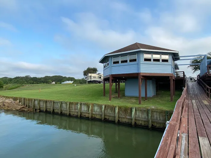 Galveston Bay RV Resort Picture 4