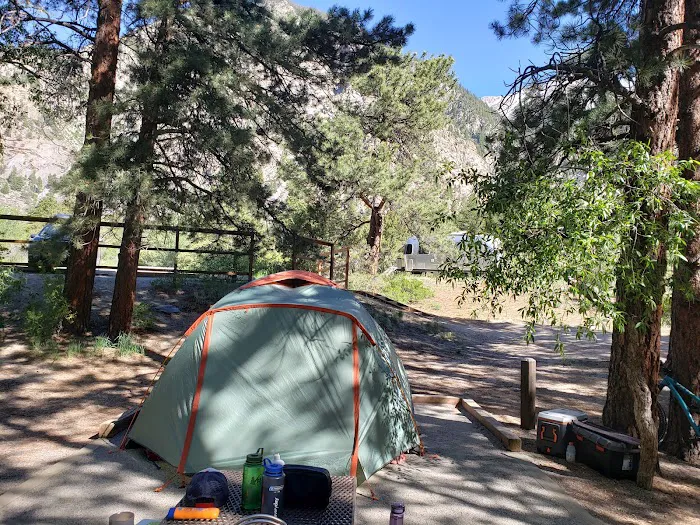 Chalk Lake Campground Picture 1