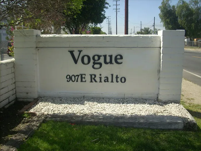 Vogue Mobilehome Park Picture 7