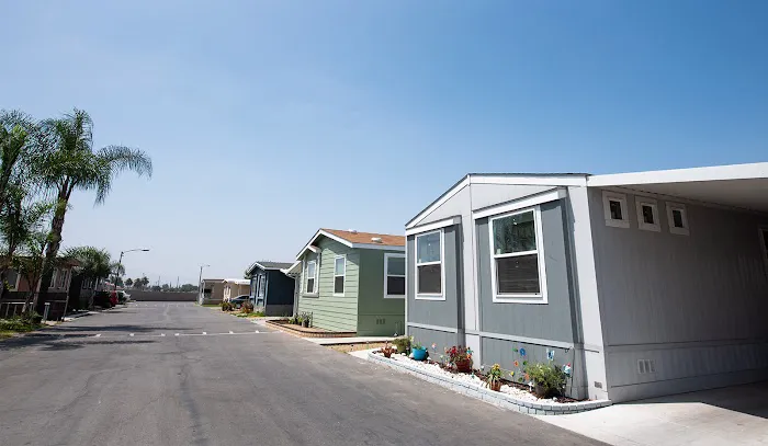 Santiago Mountain View Estates Picture 2