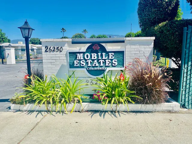 Mobile Estates Picture 6