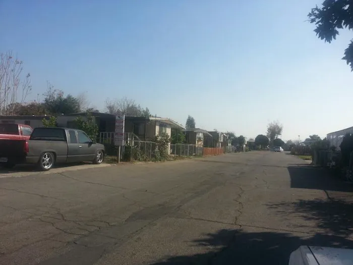 Fairway Mobile Home Estates Picture 5
