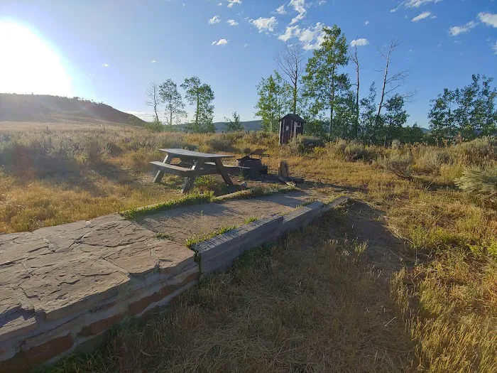 Grizzly Creek Guard Station Picture 5