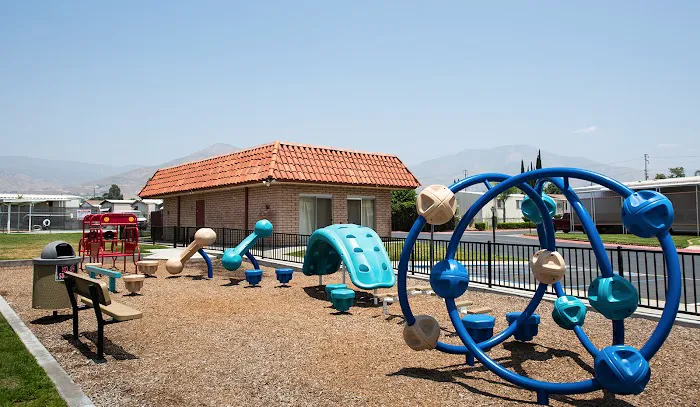 Pacific Palms Mobile Home Park Picture 1