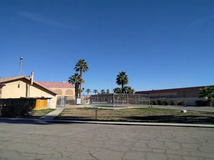 Coachella Mobile Homes Park Picture 1