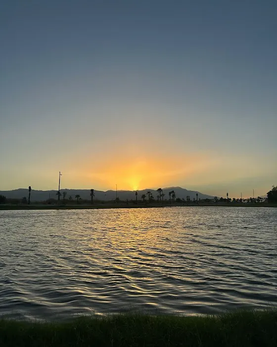 Coachella Lakes RV Resort Picture 4