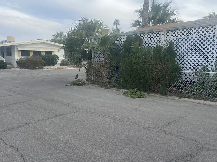 Palmdale Estates Picture 7