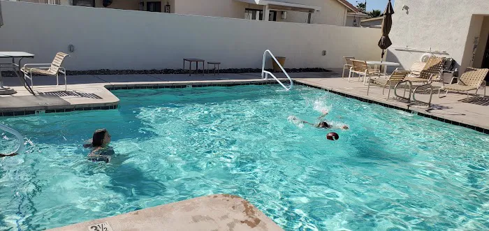 Desert Grove Adult Community Picture 8