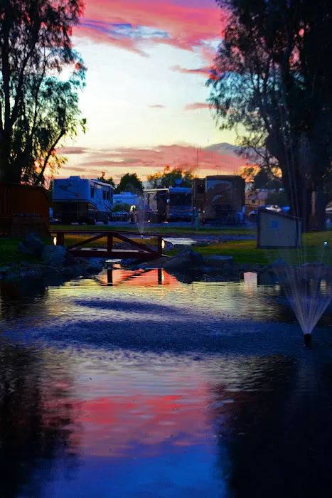 Indian Waters RV Resort and Cottages Picture 1