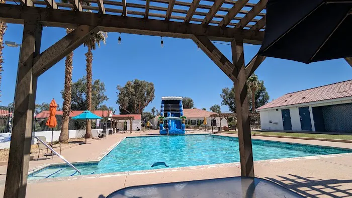 Indian Waters RV Resort and Cottages Picture 3