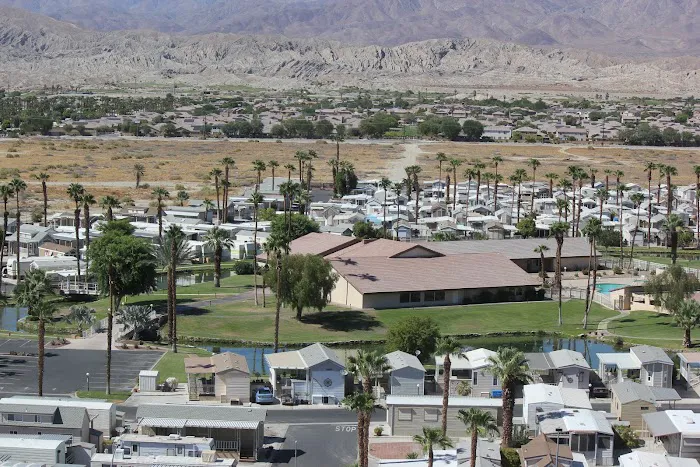 Indio Springs RV Resort(Dogs are under strict regulations) Picture 4
