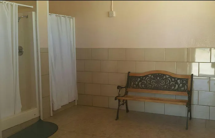 Oasis Mobile Village RV Park Picture 6