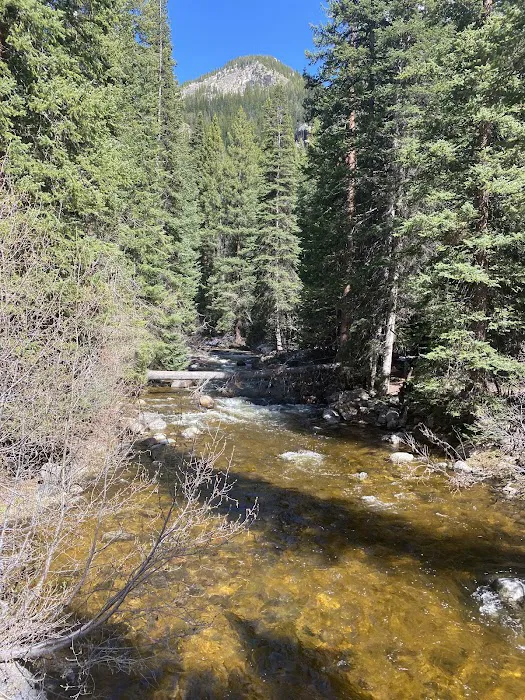 Upper Grottos Campground Picture 6