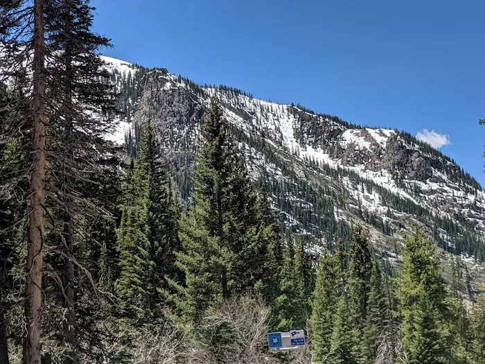 Upper Grottos Campground Picture 4