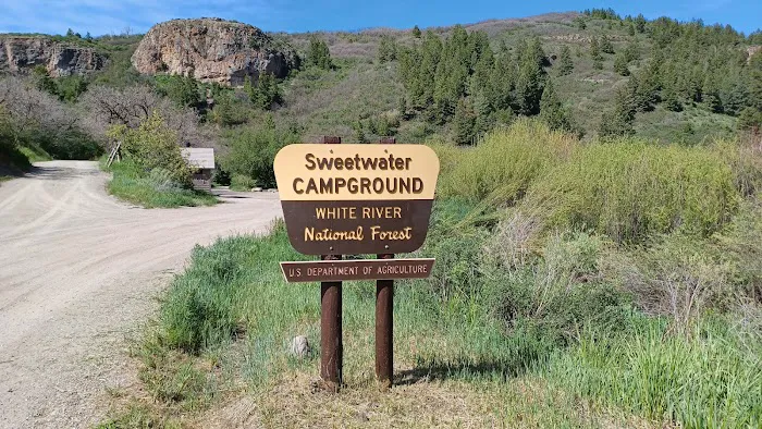 Sweetwater Lake Campground Picture 1