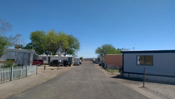 Flamingo Mobile Home Park Picture 3