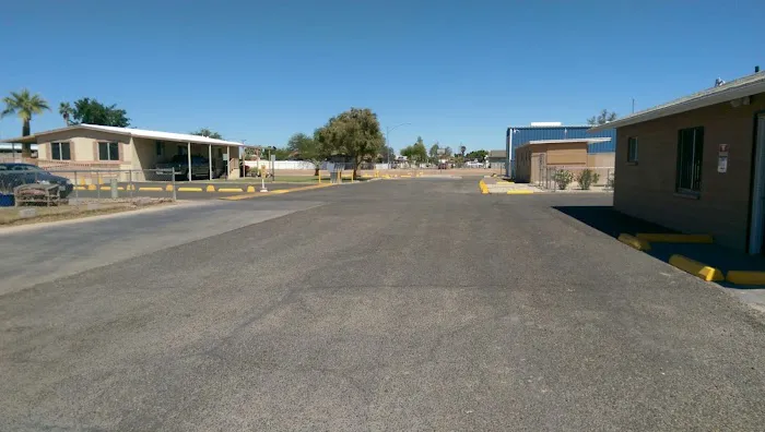 Flamingo Mobile Home Park Picture 6