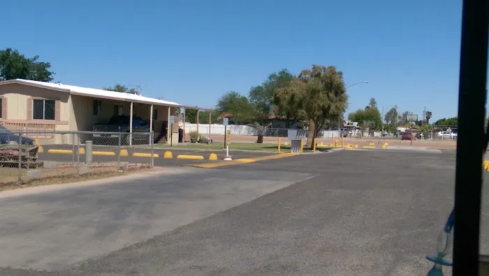 Flamingo Mobile Home Park Picture 10