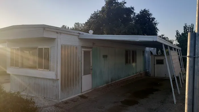 Knollwood Mobile Home Estates Picture 5
