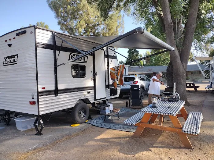 Cherry Valley Lakes RV Resort Picture 7