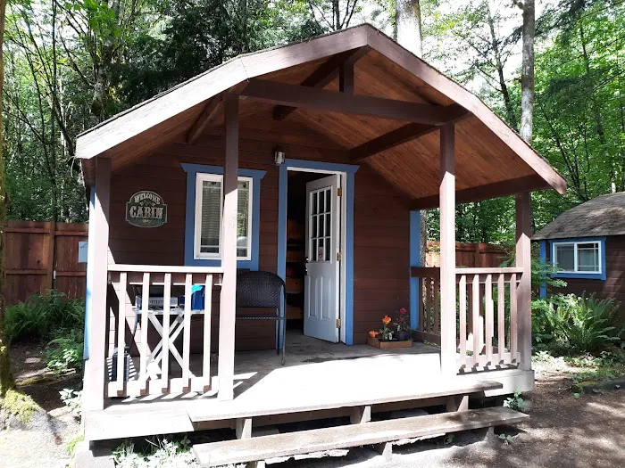 Cougar RV Park & Campground Picture 6