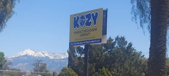 Kozy trailer park Picture 4
