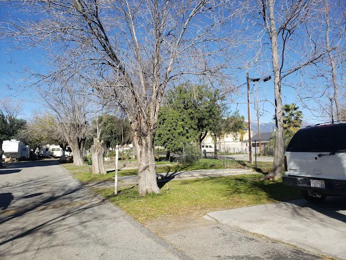 Pioneer Mobile Village Picture 6