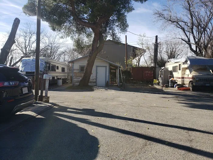 Pioneer Mobile Village Picture 8