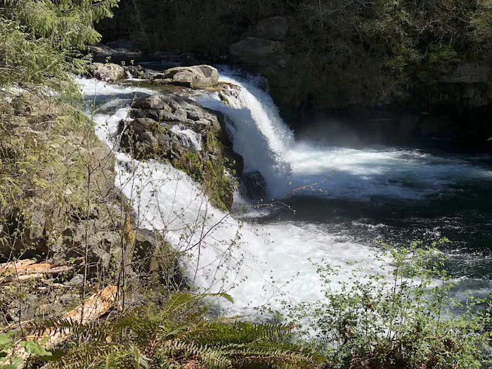 Sunset Falls Campground Picture 8