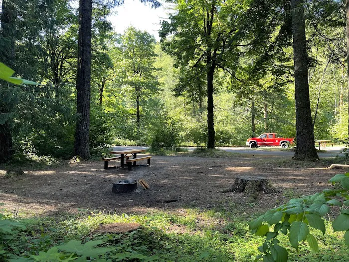 Sunset Falls Campground Picture 10