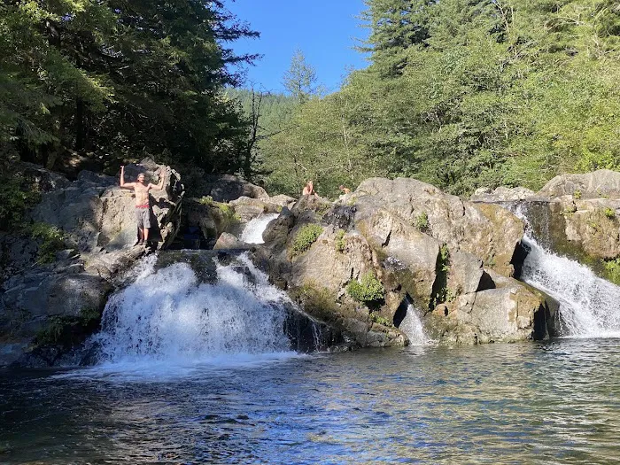 Sunset Falls Campground Picture 2