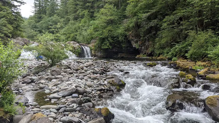 Sunset Falls Campground Picture 4