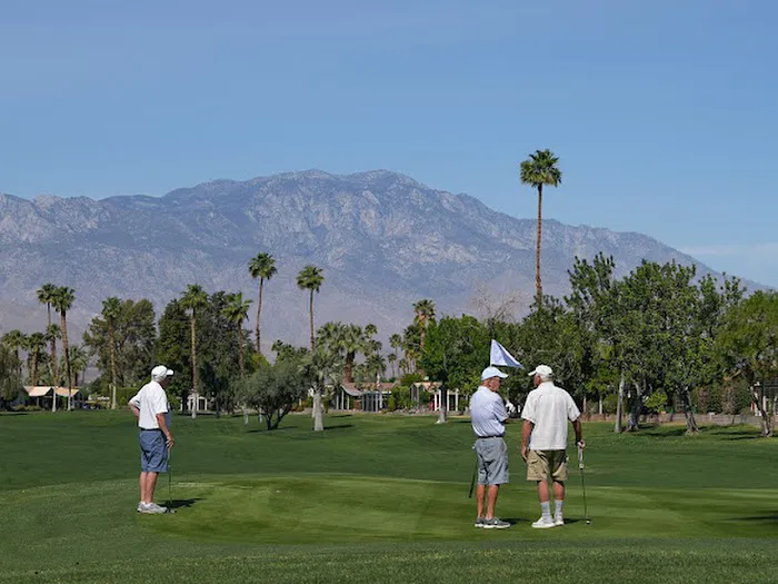 Suncrest Country Club Picture 3