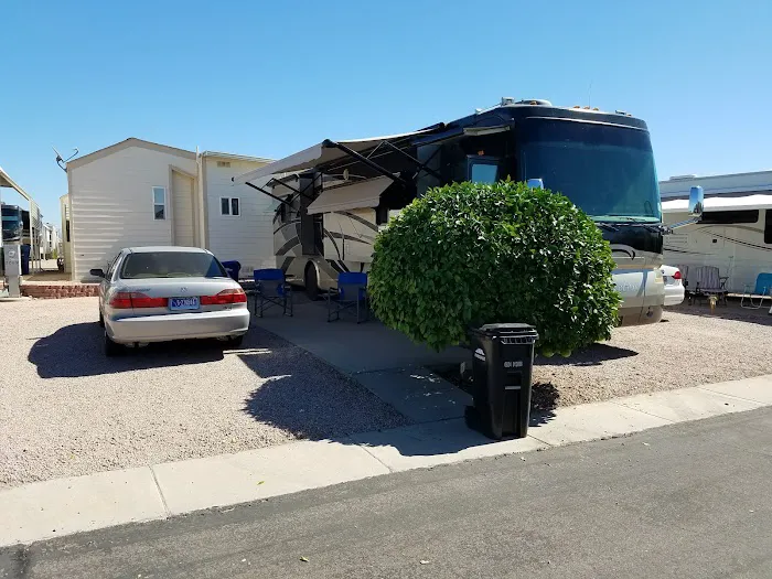 Joshua Springs Mobile Home Park Picture 8